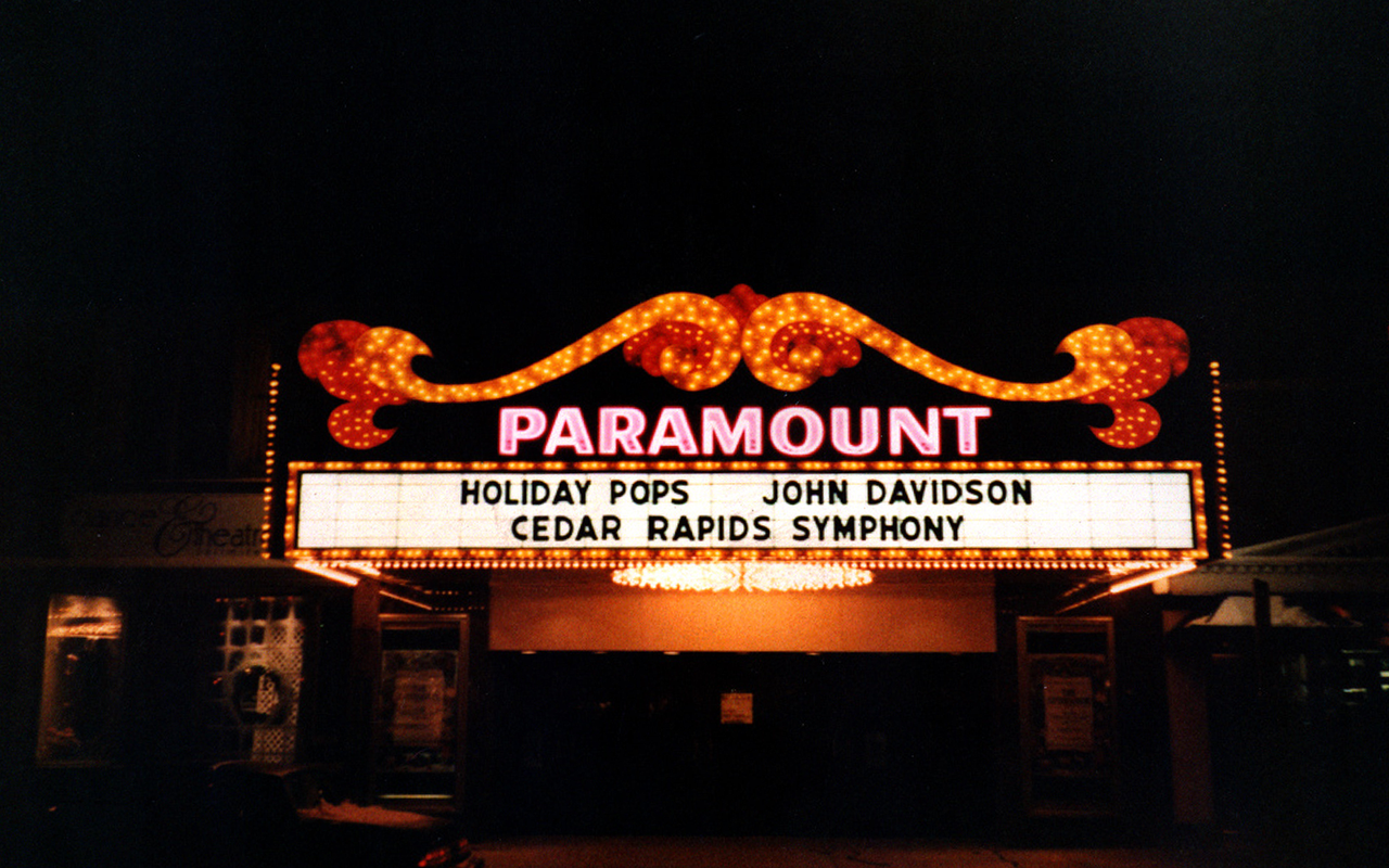 Paramount Theatre marquee restored by Nesper