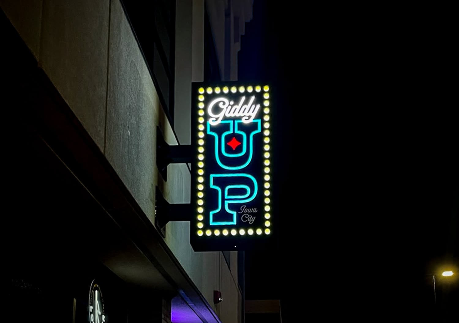 Custom neon sign by Nesper